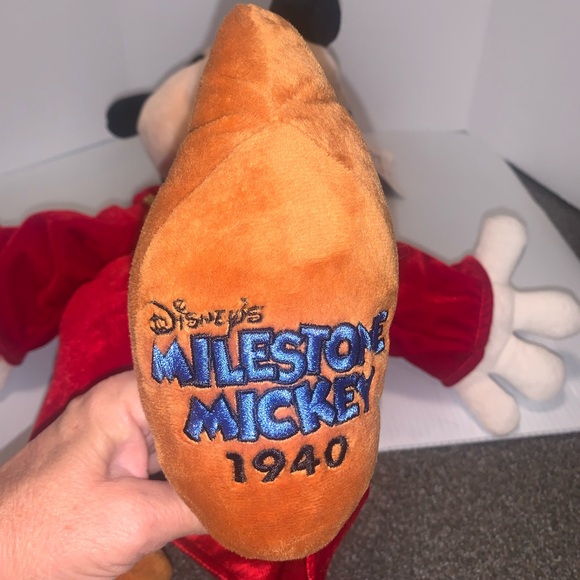 Disney’s Mickey Mouse Sorcerer Apprentice Plush 24" Tall Wizard Fantasia W/Tags - Picture 8 of 8